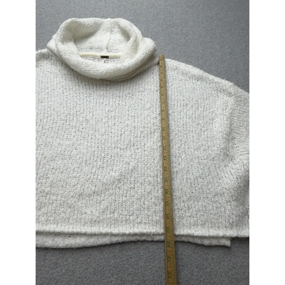 Free People Womens Sweater S White Cowl Neck Oversized Chunky Knit Pullover